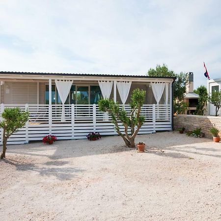 Camp San Antonio Hotel Biograd Na Moru Bagian luar foto