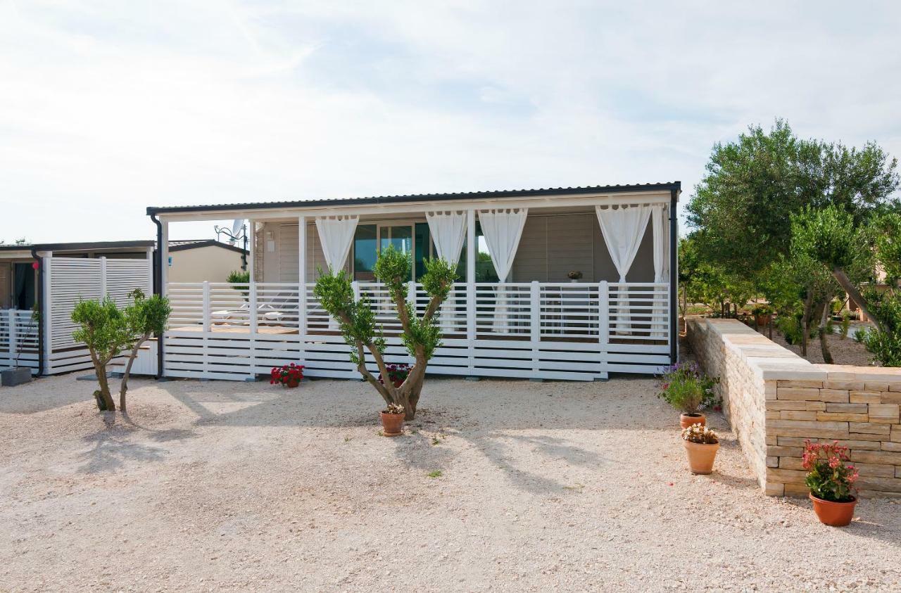 Camp San Antonio Hotel Biograd Na Moru Bagian luar foto